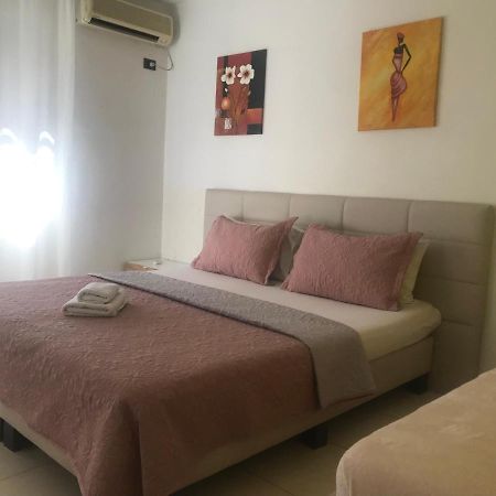 Orange Villa Hotel Тирана Екстериор снимка