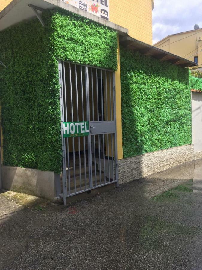 Orange Villa Hotel Тирана Екстериор снимка